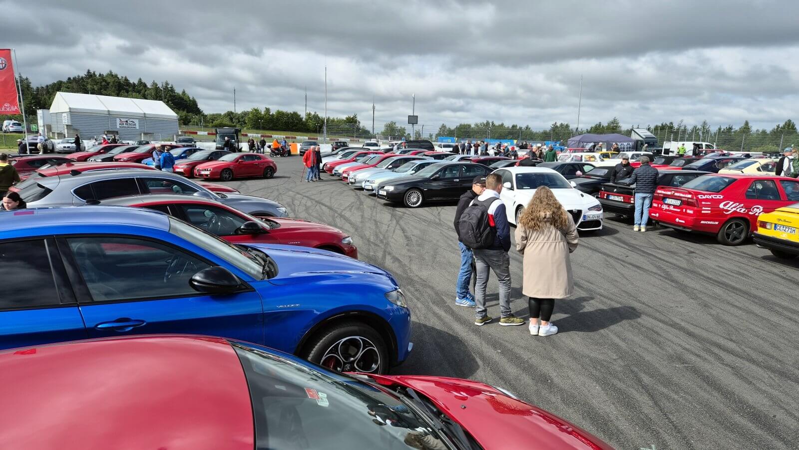 Der Alfaclub beim Oldtimer Grand Prix auf dem Nürburgring 2025