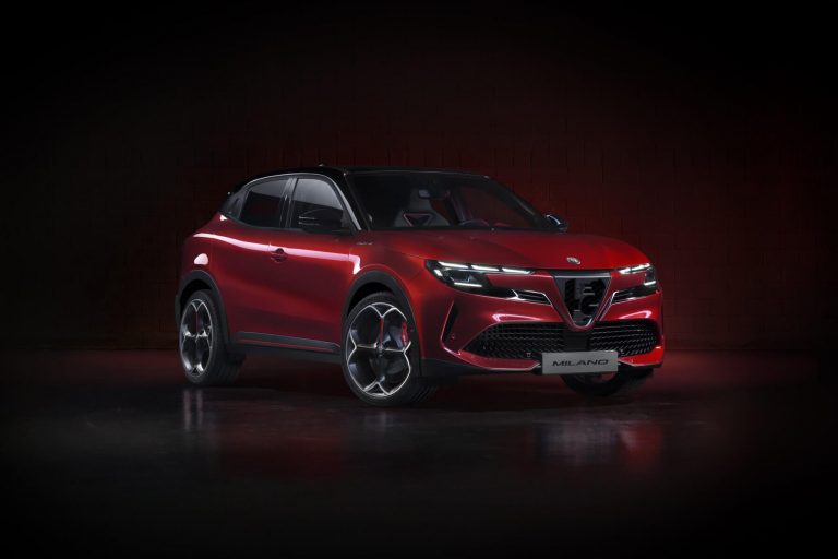 New Alfa Romeo Milano 2024